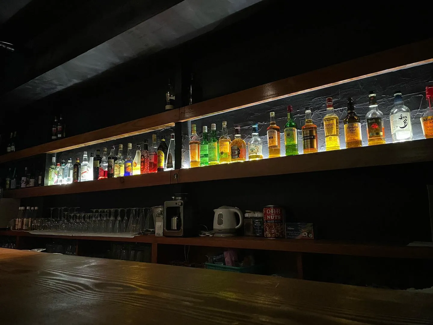 10月からより隠れ家感を増量して営業いたします