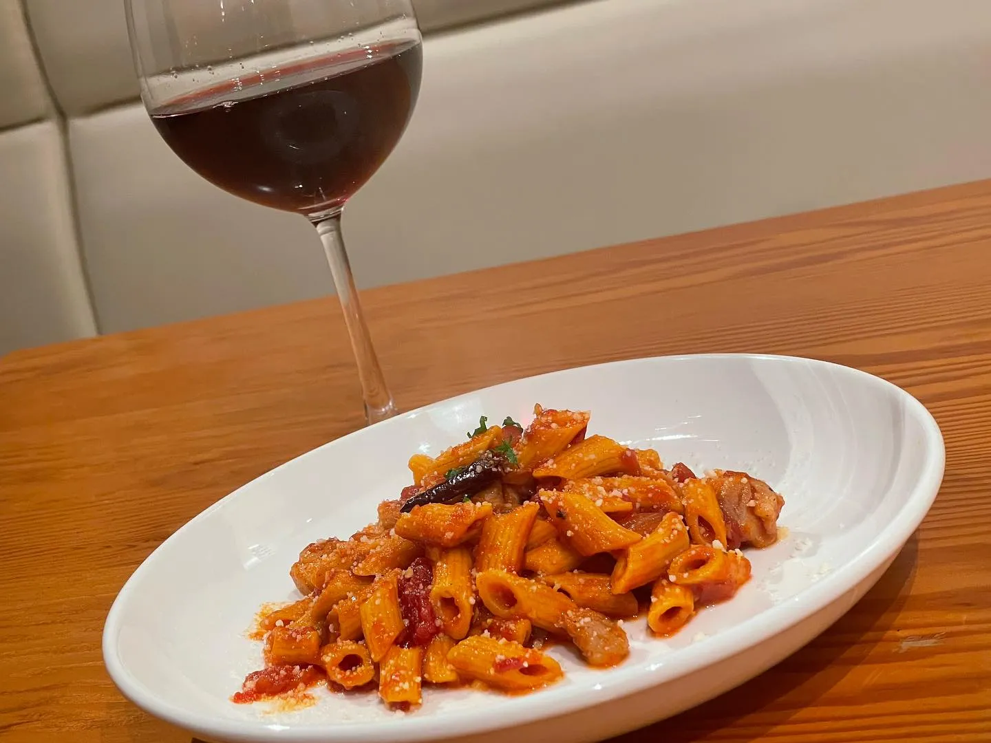 本日も19時からオープンしています！