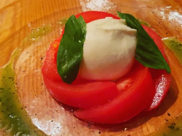 本日は夜のメニュー紹介です